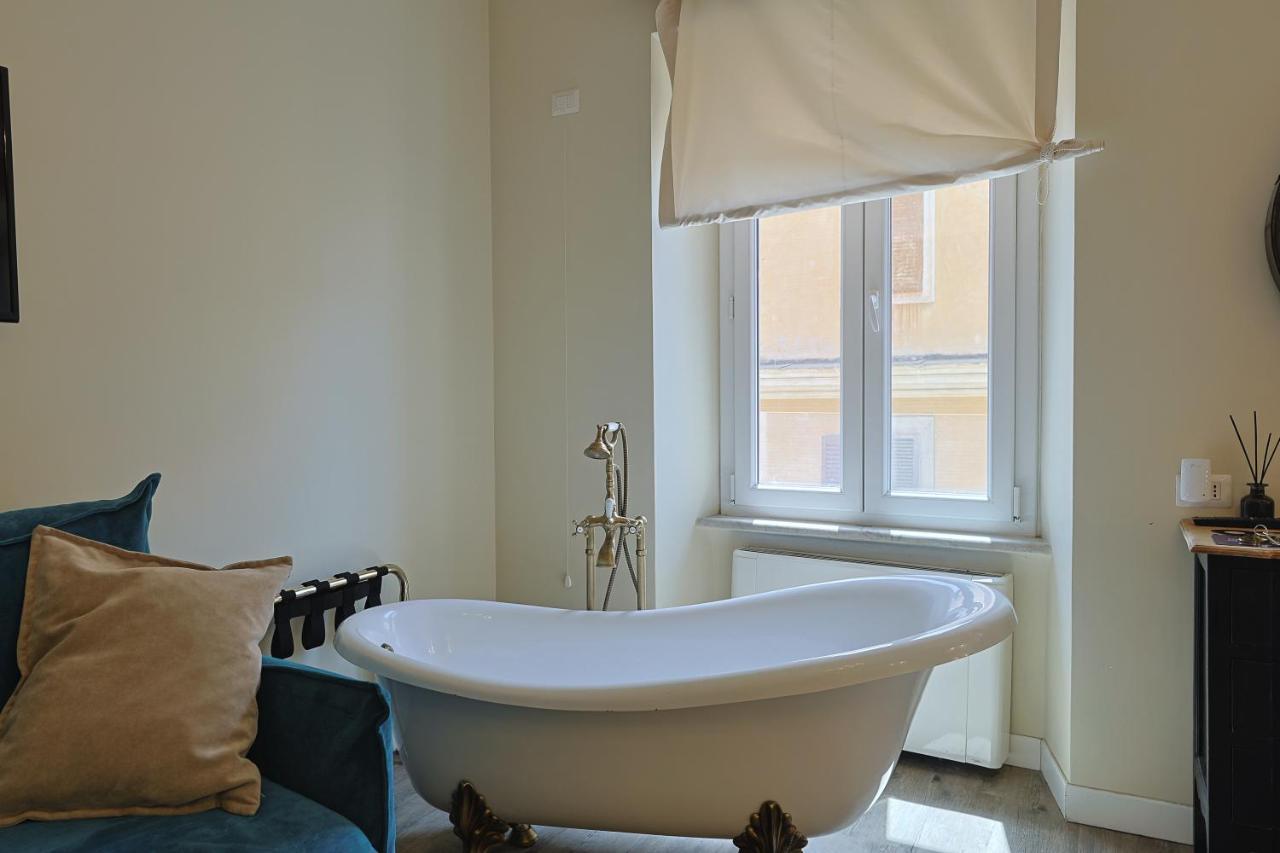 Art House Suites56 Via Del Babuino 56 Roma Exterior foto